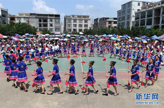 露圩镇交通状况持续改善，助力地方经济发展新动态